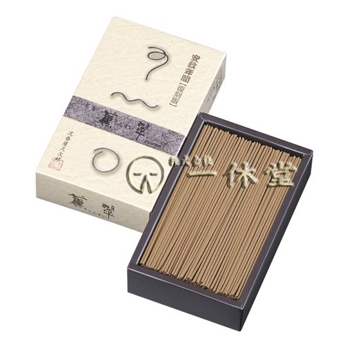 名香薫翠・短寸(白檀)　140g