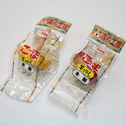 手廻しこま木製　黄色と赤